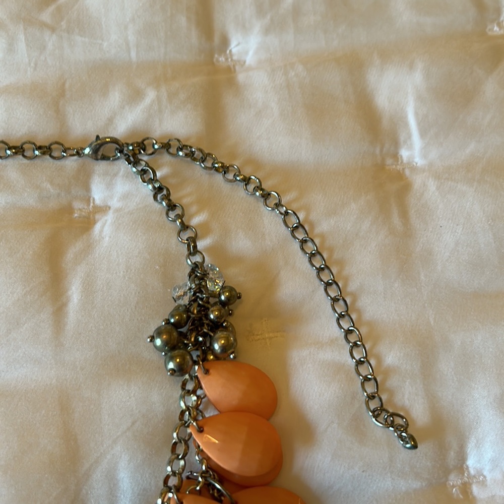 Fun necklace - Picture 4 of 4